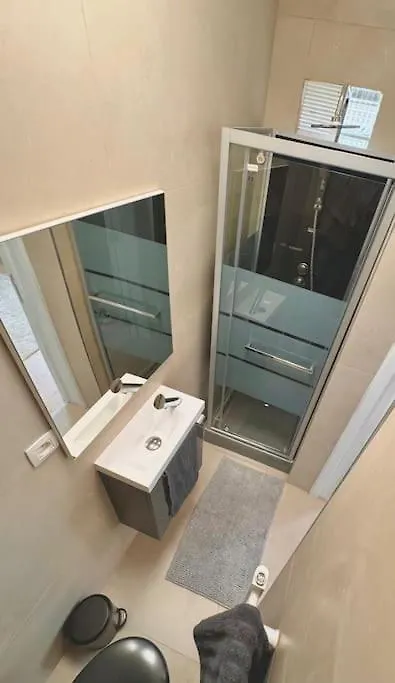 Appartement Au Coeur Du Parvis De Saint-Gilles Brussels 0*,  Belgium