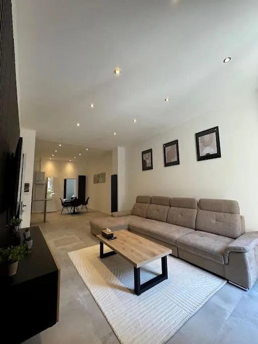 Appartement Au Coeur Du Parvis De Saint-Gilles Brussels Belgium