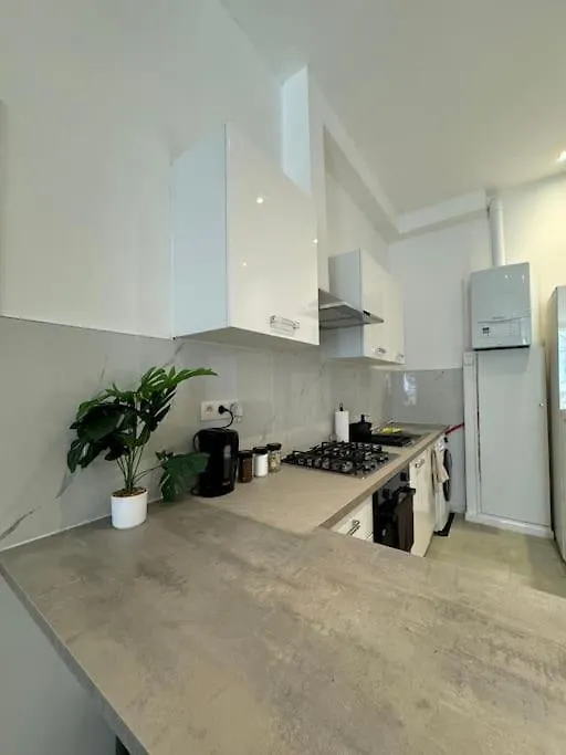 Apartment Appartement Au Coeur Du Parvis De Saint-Gilles Brussels Belgium